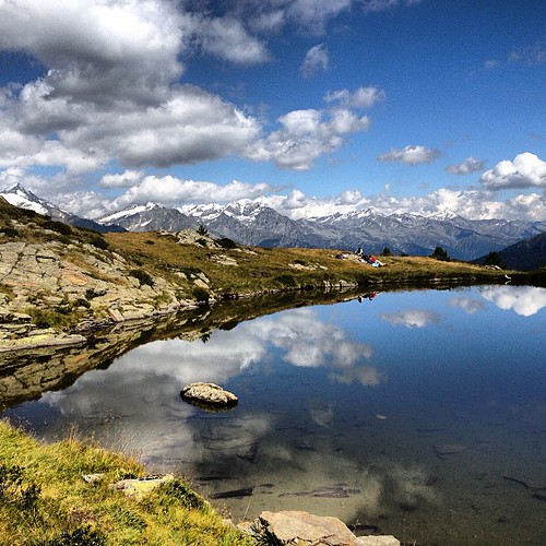 italy lake water square lago mirror squareformat reflexions montagna italie tyrol tirolo speikboden angelicchiatrullall angelamassagni iphoneography instagramapp uploaded:by=instagram foursquare:venue=505eda67e4b023b9a04840b5