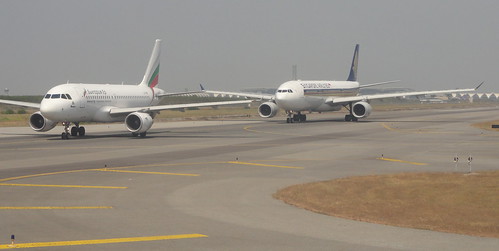 airplane thailand bangkok wing runway
