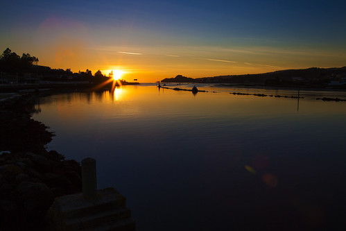 sunset sea españa sun sol río canon river eos mar twilight spain estuary ríasbaixas galicia 5d pontevedra anochecer markii crepúsculo ría ríasbajas