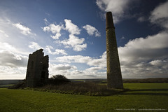 Ventonwyn Mine Engine House and Stack