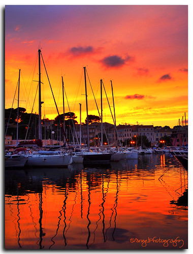 sunset france colors port provence 1001nights cotedazure sannarysurmer angelphotography 1001nightsmagiccity olympusem5 wilmavanoorschot mzuikodigitaled1250mm13563