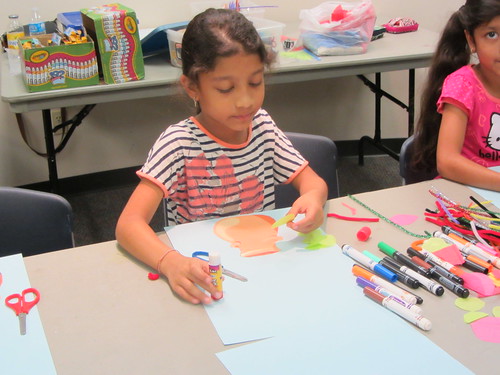 library craft friendswood