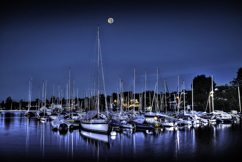 sunset moon port marina landscape switzerland nikon suisse earlymorning paysage hdr vaud pleinelune sailingboats voiliers levédujour cransprèsceligny fabaeb
