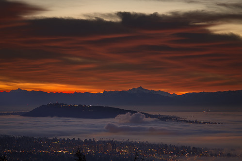 morning orange mountain fog vancouver sunrise north foggy mount burnaby bun shuksan forrg bunlee bunleephotography