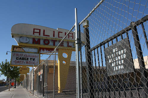 city travel autumn vacation urban 3 fall classic television sign vintage fence tv october closed downtown alicia lasvegas nevada motel cable chain american signage link ten 1200 americana after intersection former outofbusiness fully 13thst remodeled fremontst novisitors starview 2013