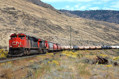 cn bc diesel ashcroft locos savona 2325 8006