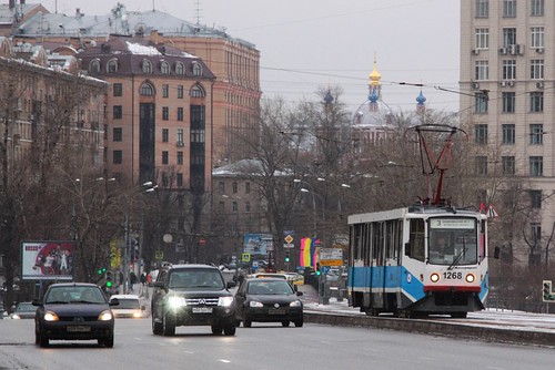 Moscow tram #1268 on route 3 heads north from the Zamoskvorechye District