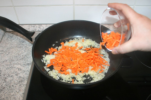 21 - Möhren addieren / Add carrots