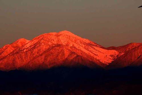 california snow mountains sunrise