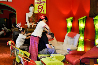 http://hojeconhecemos.blogspot.com.es/2013/09/do-massagem-tailandesa-praga-rep-checa.html