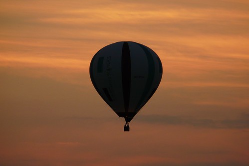 sunset hot sonnenuntergang air ballon balloon flight first heisluftballon aachen fh fachhochschule flugplatz maiden airfield jungfernflug erstflug merzbrück eschweiler