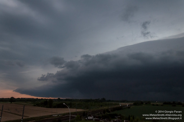 6 luglio 2014 - Shelf cloud