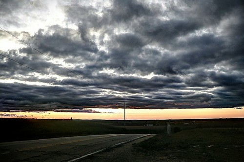 sunset sky wisconsin clouds landscape sundown cloudy horizon hdr rubicon countryroads nikond90 blinkagain