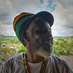 Bob Marley tour guide at 9 mile. @bobmarley #meetthecreeds2016 #honeymoon #jamaica #legend #reggae