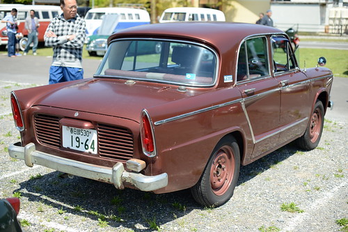 1964 HINO CONTESSA 900