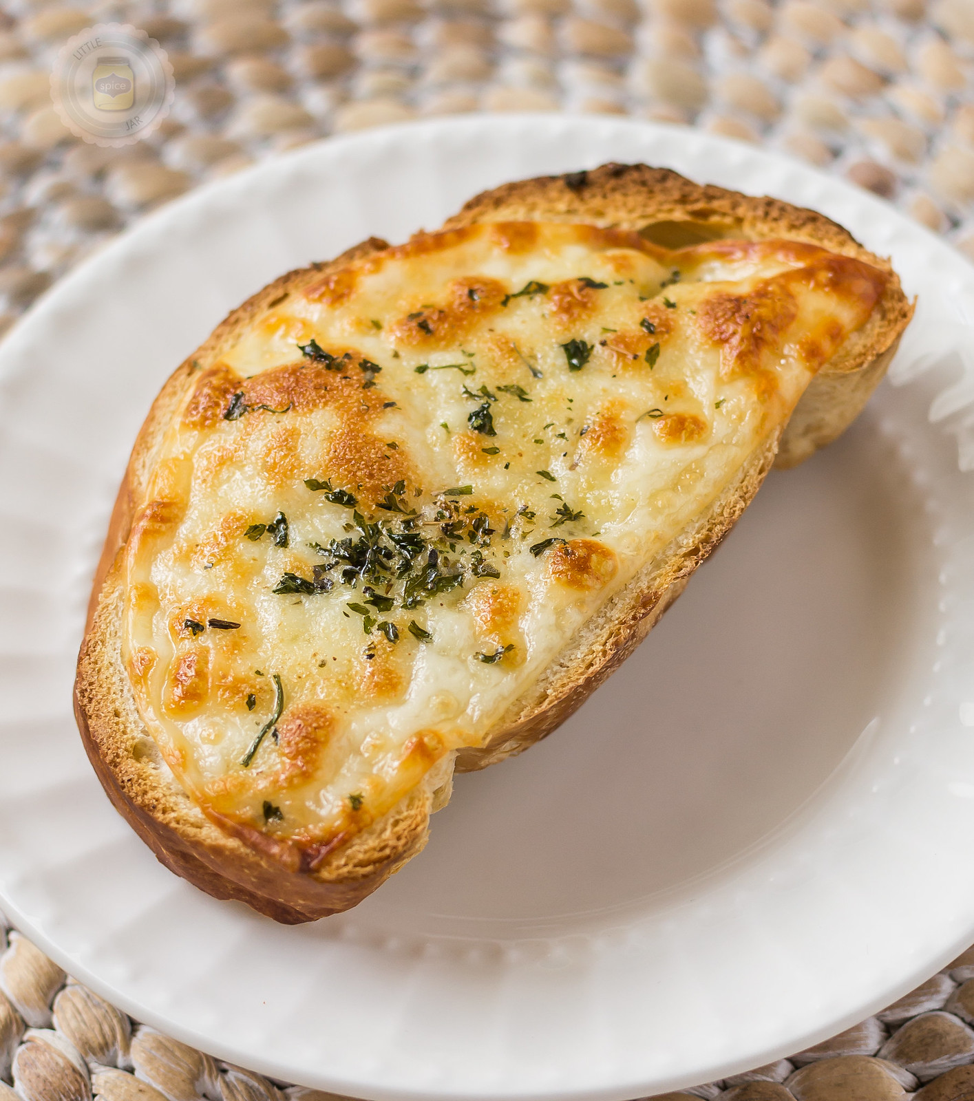 EASY CHEESY GARLIC BREAD Little Spice Jar