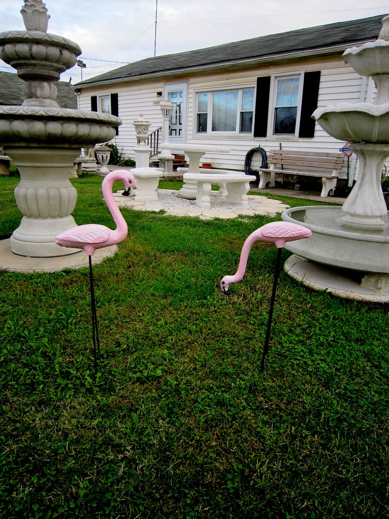 Pink Flamingos! Pat's Concrete - White Marsh MD - Closing :-(