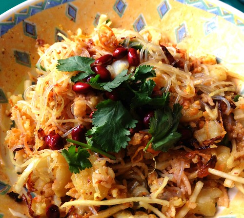 Burmese Rainbow Salad Recipe - Let Thohk Sohn
