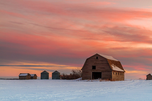 winter sunset sky snow canada nature barn rural landscape scenery farm alberta grandeprairie peacecountry