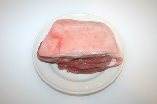 01 - Zutat Schweinebraten mit Schwarte / Ingredient pork roast with rind