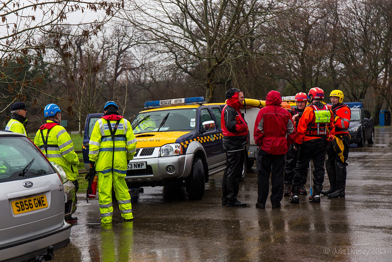 Search & Rescue team in carpark at Upton Country Park