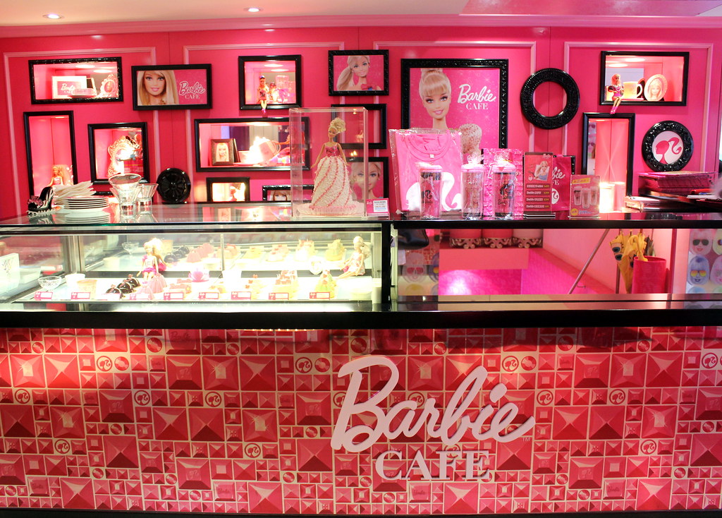 barbie-cafe-dessert