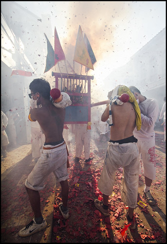 Jui Tui Shrine Procession - Gods and Firecrackers