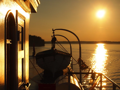 sunset ship romance steamship muskoka gravenhurst segwun