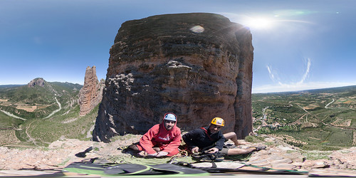 panorama pano el fisheye climbing panoramica 8mm escalada puro peleng hugin riglos equirectangular