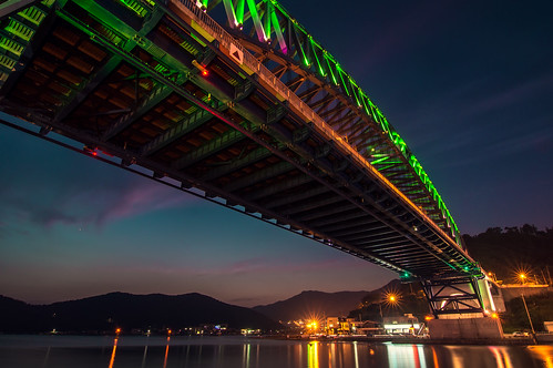 bridge blue sunset green lines night lights harbor harbour korea bluehour tongyeong 통영 대교