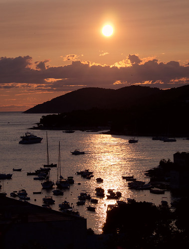 sunset sea sky beauty clouds boats island gold golden mood croatia hvar hrvatska dalmatia pvanhala