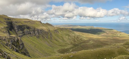 scotland isleofskye panoramas cliffs ridge thestorr snshdr