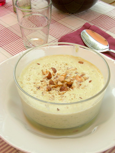 Tarator - Bulgarian Cucumber & Yogurt soup