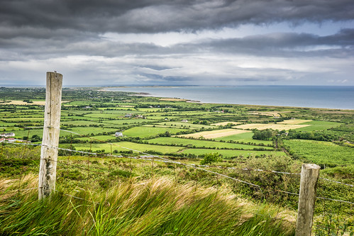 travel ireland sea sky green nature clouds landscape geotagged photography photo europe sony dingle kerry valley peninsula onsale sonya7 sel2870