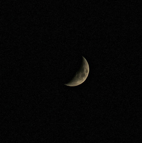 sky moon night canon photography crescent craters astrophotography astronomy worcestershire lunar waxing bromsgrove 600d moonwatch