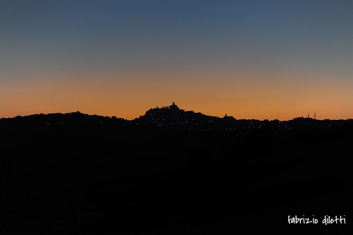 italy sun mountain sunrise landscape italia tramonto montagna marche fermo