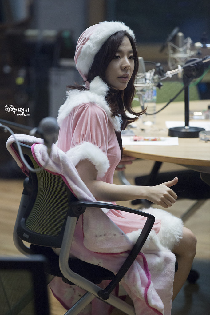 [OTHER][06-02-2015]Hình ảnh mới nhất từ DJ Sunny tại Radio MBC FM4U - "FM Date" - Page 32 22822896068_a459fc90c1_b