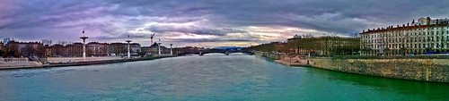 winter sunset urban panorama clouds river photography angle lyon cloudy wide wideangle rhône fleuve digijack
