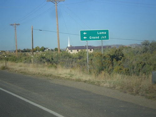 biggreensign intersection sign colorado rangely co64 co139