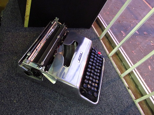 Type-In at California Typewriter in Berkeley CA Dec 27 2013