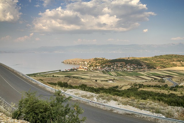 Lin, Albania