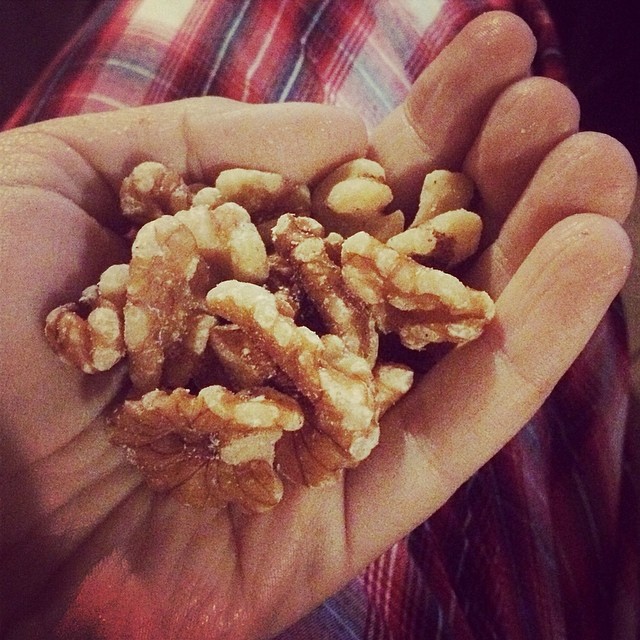 Day 2, #Whole30 - bedtime snack (handful of walnuts)