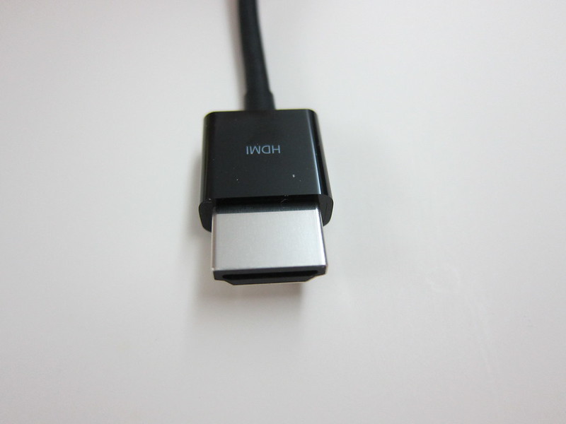 Apple HDMI to HDMI Cable - Cable Head Front