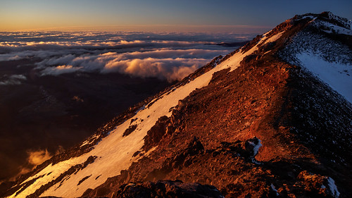 park new morning travel newzealand cloud mountain snow ice sunrise landscape island volcano climb spring scenery mt crossing cloudy plateau north central foggy olympus lord mount lotr rings zealand alpine national crater doom tongarironationalpark northisland tongariro volcanic ngauruhoe omd the em5 centralvolcanicplateau spring2013 tongarironationalparkmtngauruhoesunrisesummitclimb