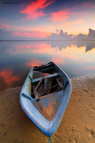 park blue red sea sky cloud reflection nature water sunrise boat soft outdoor smooth images calm lee getty scape tranquil hold gnd tuanaziziphotography