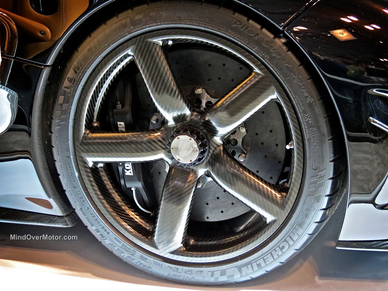 Koenigsegg Agera R Carbon Fiber Wheel