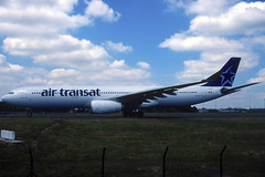Air Transat A330-342 C-GKTS CDG 18/06/2005