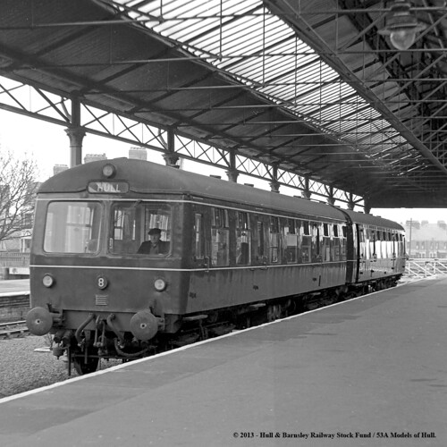 train diesel railway eastyorkshire cravens passengertrain britishrailways dmu class105 hornseatown