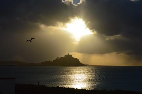 morning england beautiful sunrise landscape photography nikon cornwall stmichaelsmount cornish landscapephotography uploaded:by=flickrmobile flickriosapp:filter=nofilter hrtresiphotography