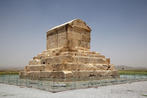 iran tomb great cyrus pasargadae parsargad